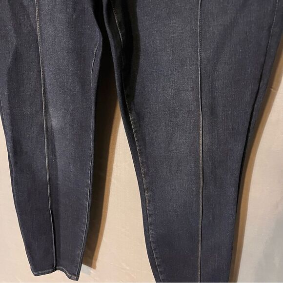 Liverpool Dark Wash The Ankle Skinny Jeans Size 10/30 - Picture 5 of 8